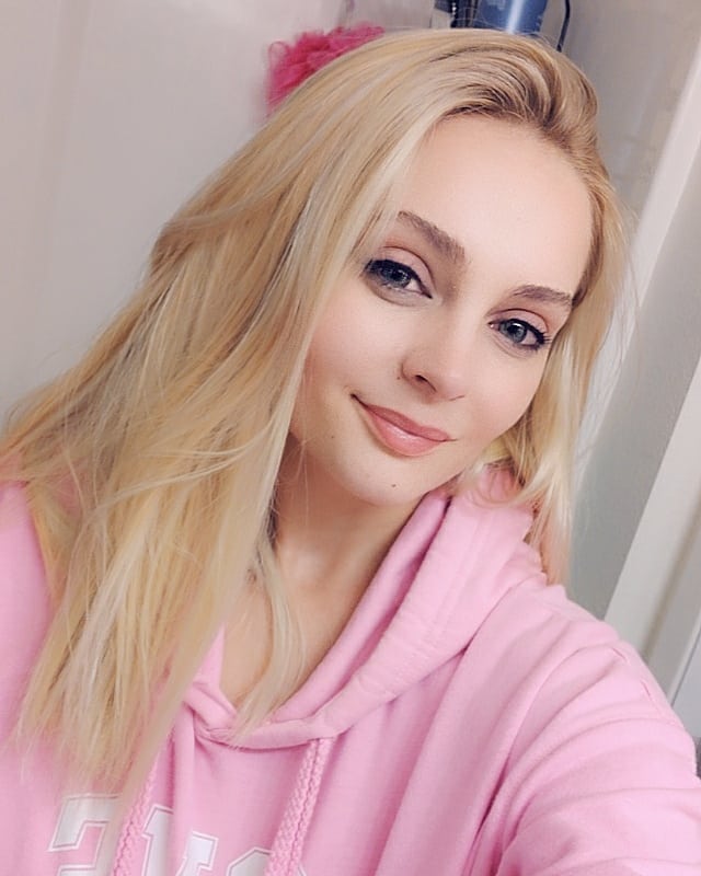 Aften Opal: Age, Career, Height & Net Worth