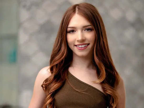 Myra Moans: Full Bio, Age, Career & Net Worth 2026