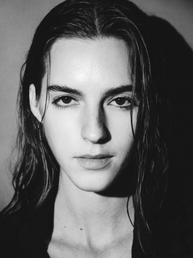 Who Is Emily Feld? Age, Career, Height & Net Worth