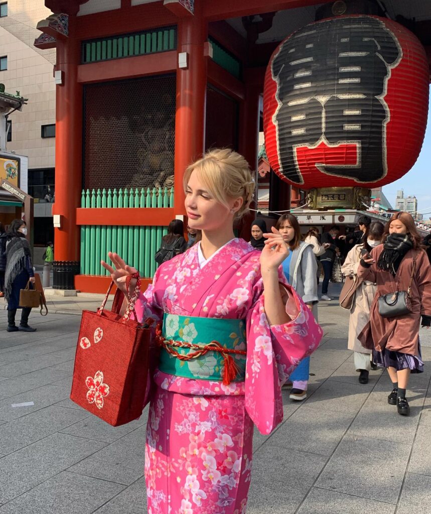 Who Is Lika Star? Biography, Age, Career & Net Worth (2026)