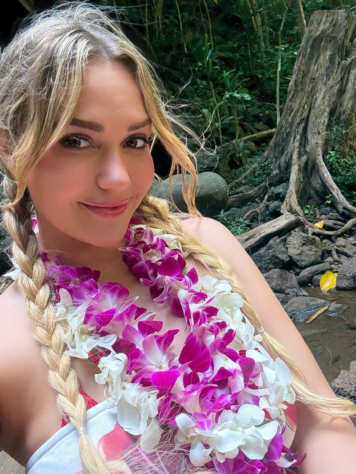 Mia Malkova Biography: Age, Career, Net Worth & More
