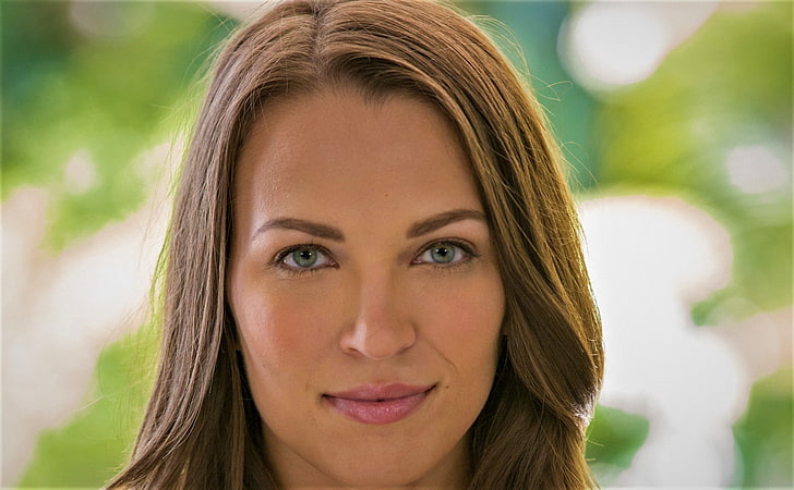 Lily Love: Biography, Age, Career & Net Worth