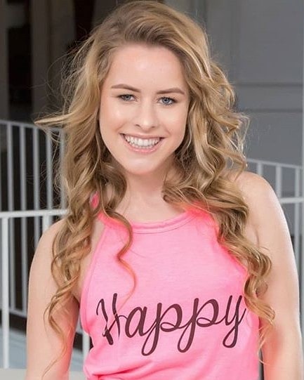 Lilly Ford Wiki 2026: Age, Height, Career, Income & Secrets