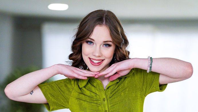 Who Is Venus Vixen? Biography, Age, Career & Net Worth