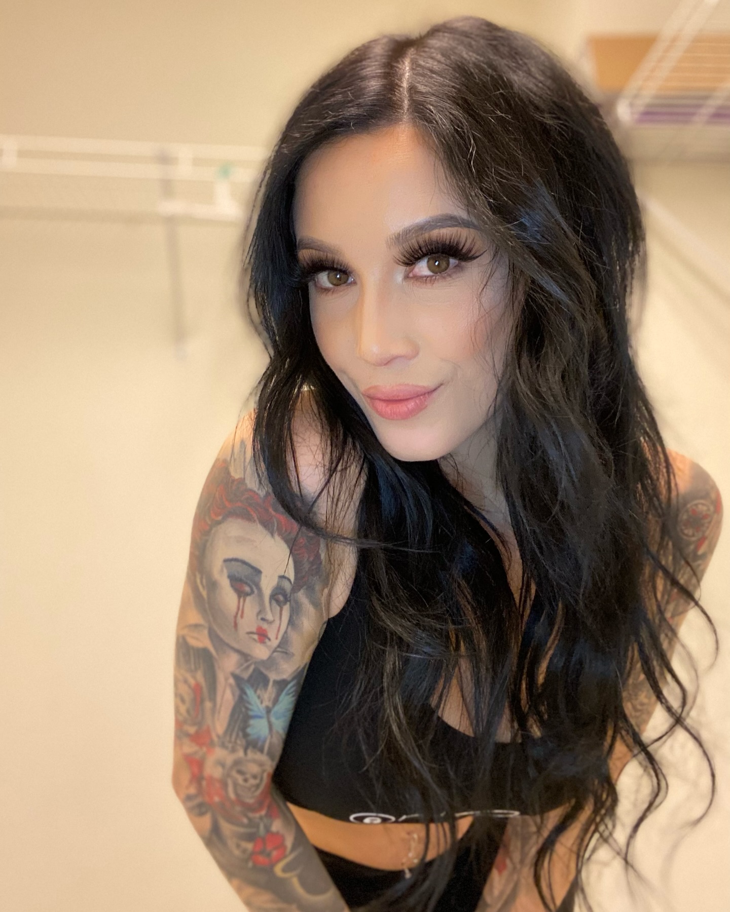 Noelle Easton: Biography, Age, Career & Net Worth