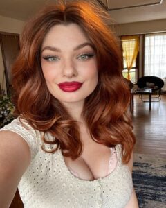 Who Is Annabel Redd? Biography, Age, Career & Net Worth